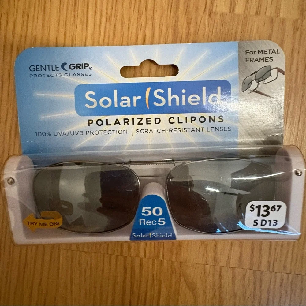 Solar Shield Polarized Clip On Sunglasses Two Pair Eyewear Black Oval Summer
